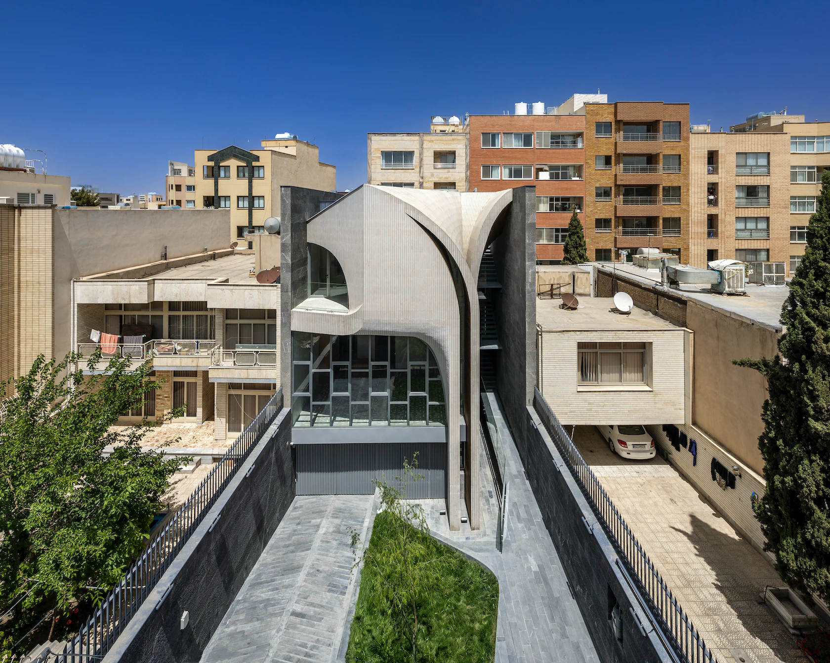  شرکت معماری کات ( CAAT Studio)